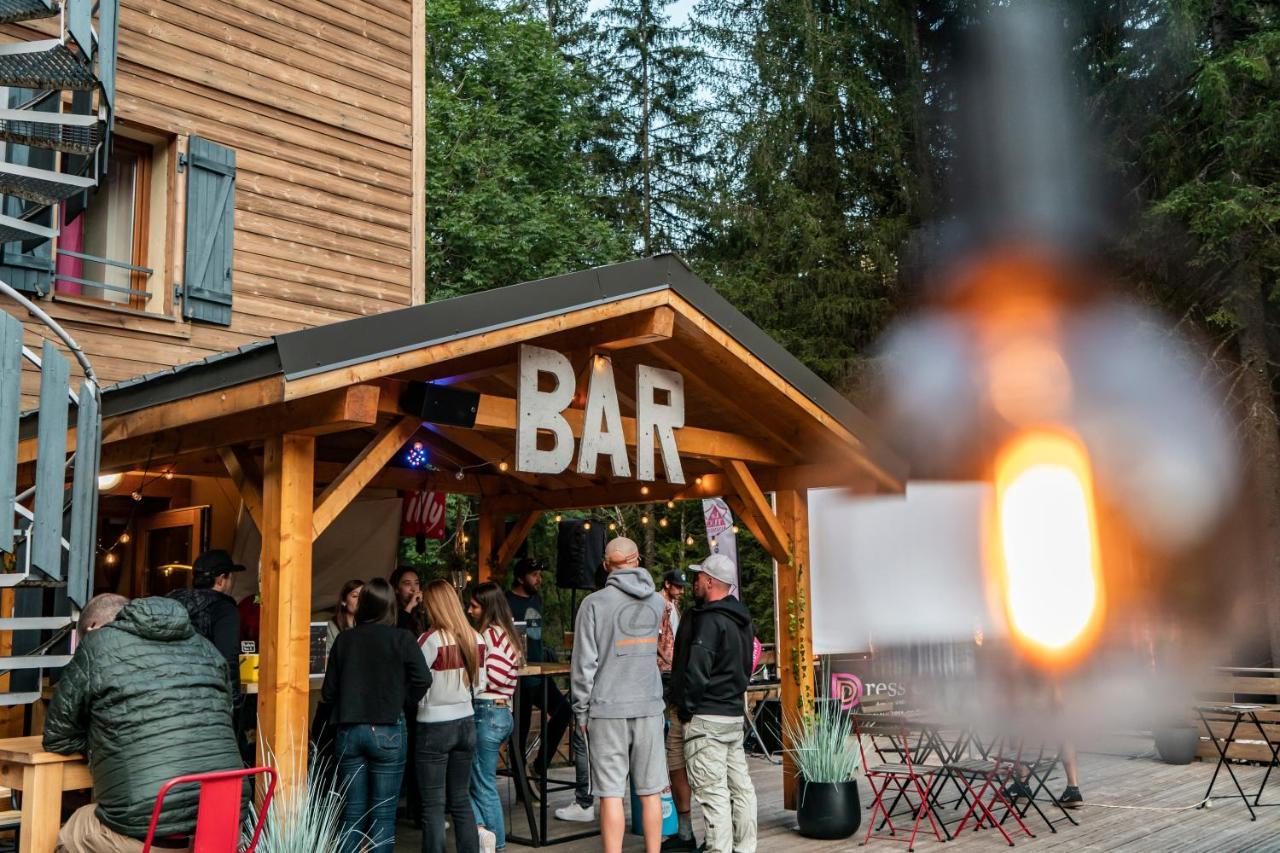 1861 Chatel Hostel Екстер'єр фото