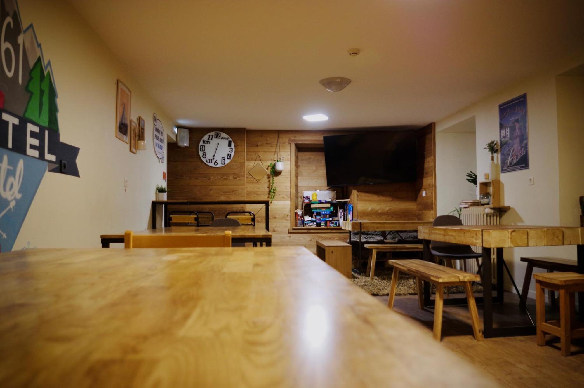 1861 Chatel Hostel Екстер'єр фото