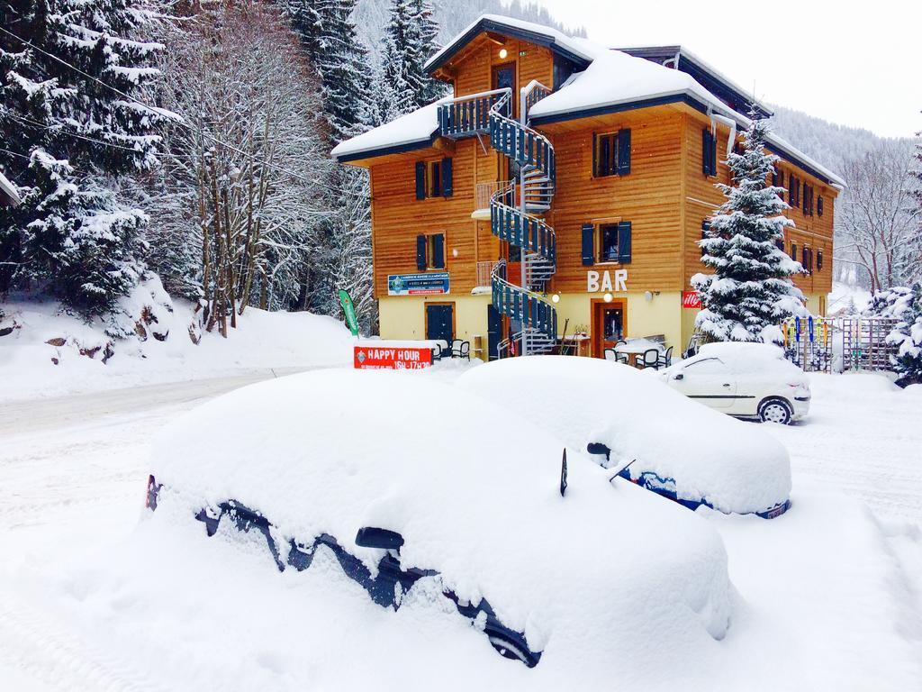 1861 Chatel Hostel Екстер'єр фото
