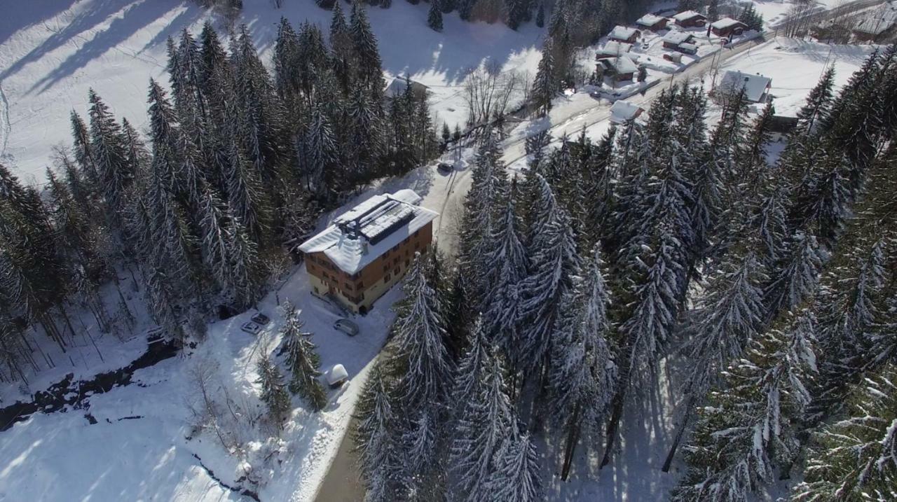 1861 Chatel Hostel Екстер'єр фото